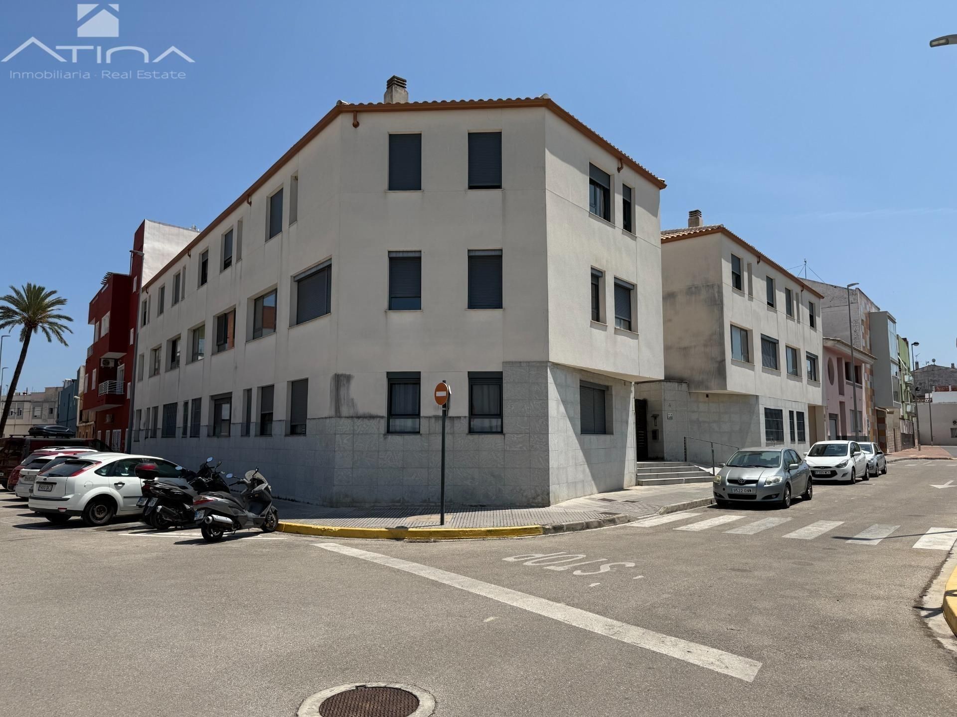 Vista exterior de Dúplex en venda en Beniarjó amb Traster