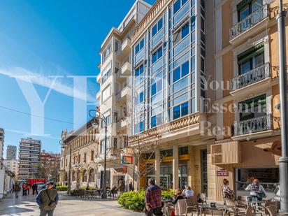 Flat for sale in Avenida de la Constitución, Barrio del Centro