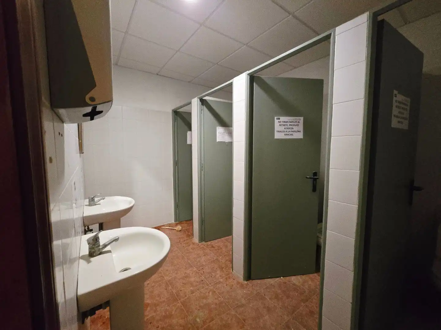 Badezimmer von Fabrikhallen zur Miete in Los Gallardos