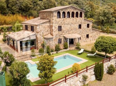 Casa en venta en Sant Julià del Llor i Bonmatí