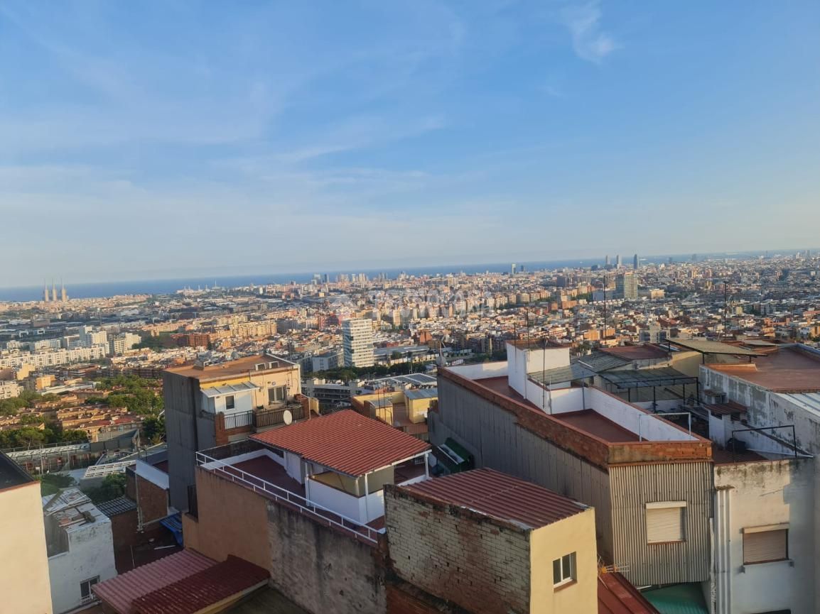 Vista exterior de Pis en venda en  Barcelona Capital