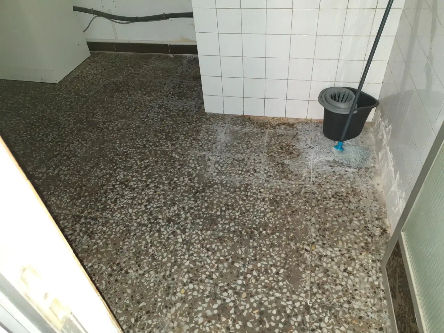 Baño de Local en venta en Elda