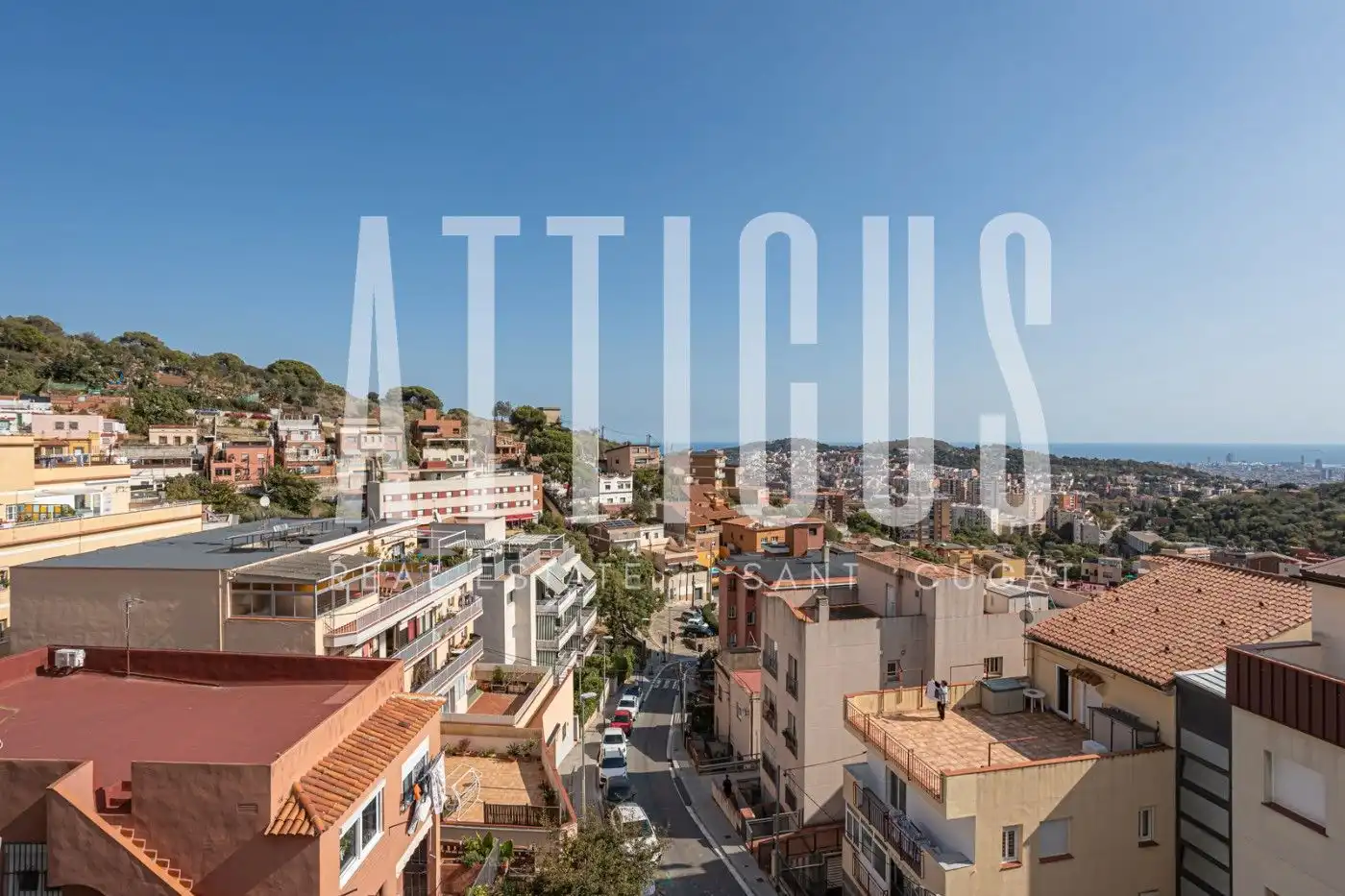 Vista exterior de Casa adosada en venda en Barcelona amb Aire condicionat, Calefacció i Parquet