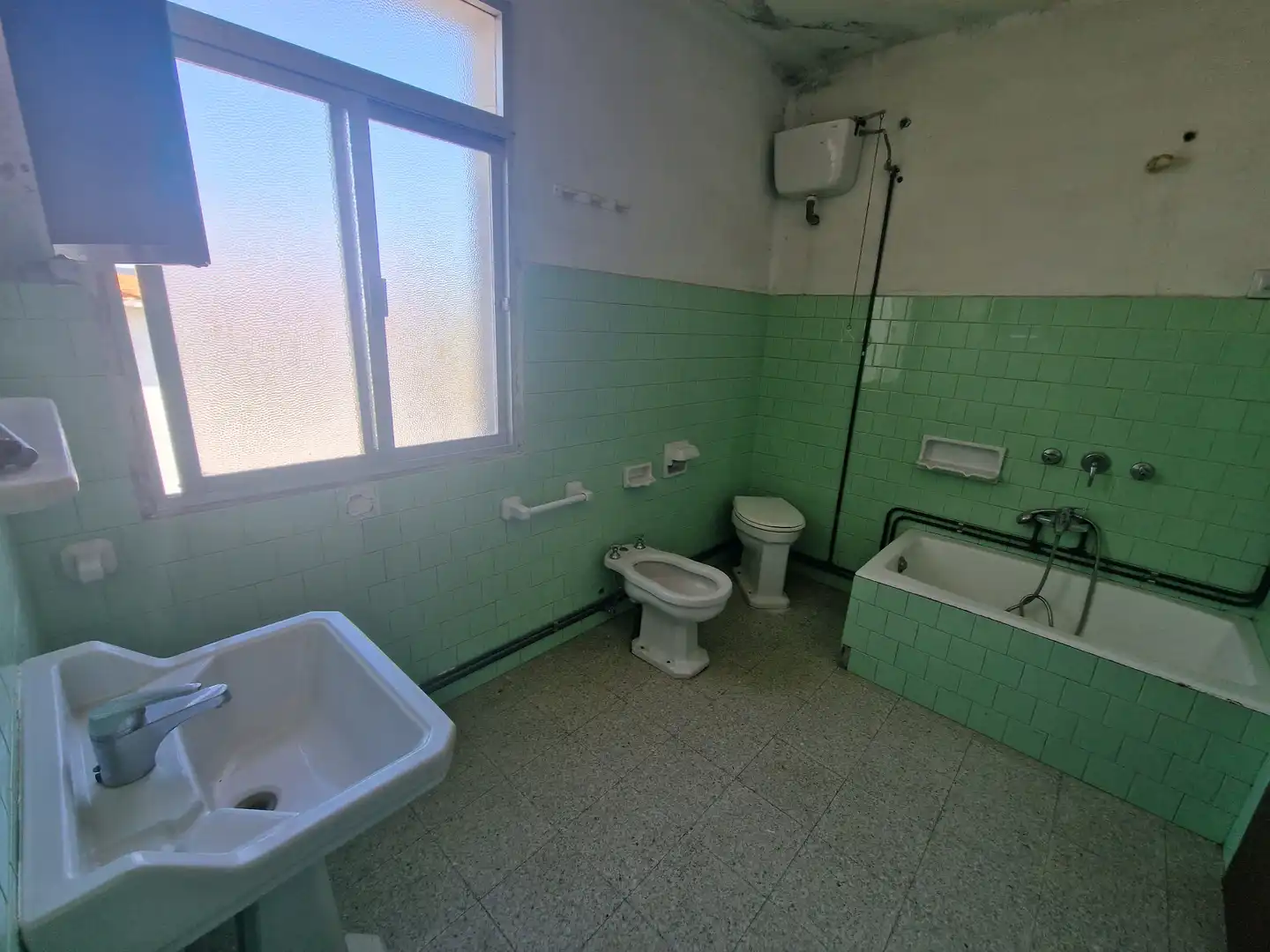 Bathroom of Houses for sale in Narón  with Heating, Private garden and Terrace