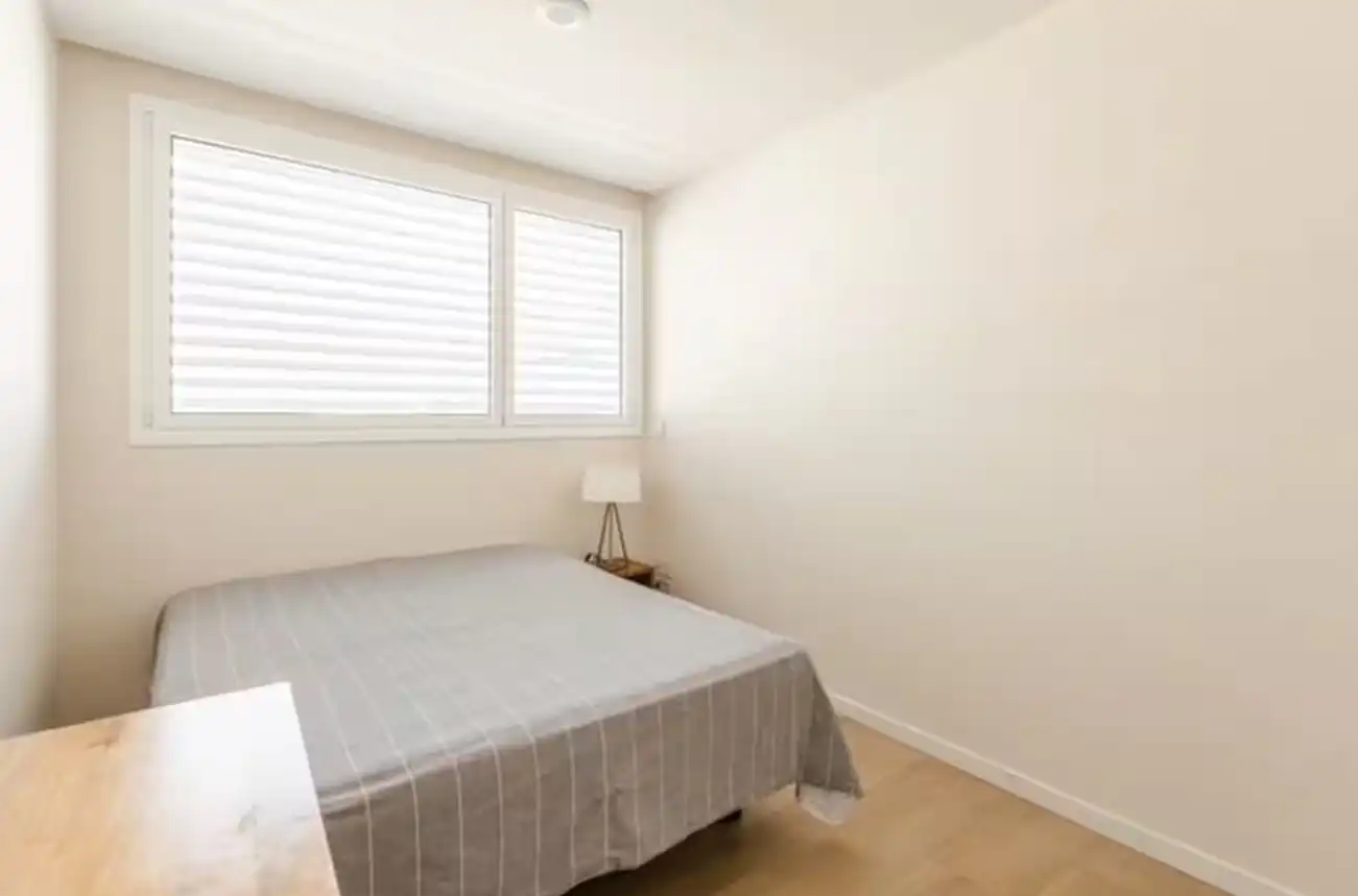 Bedroom of Apartments for rent in  Pamplona / Iruña  with Air Conditioner, Heating and Parquet flooring