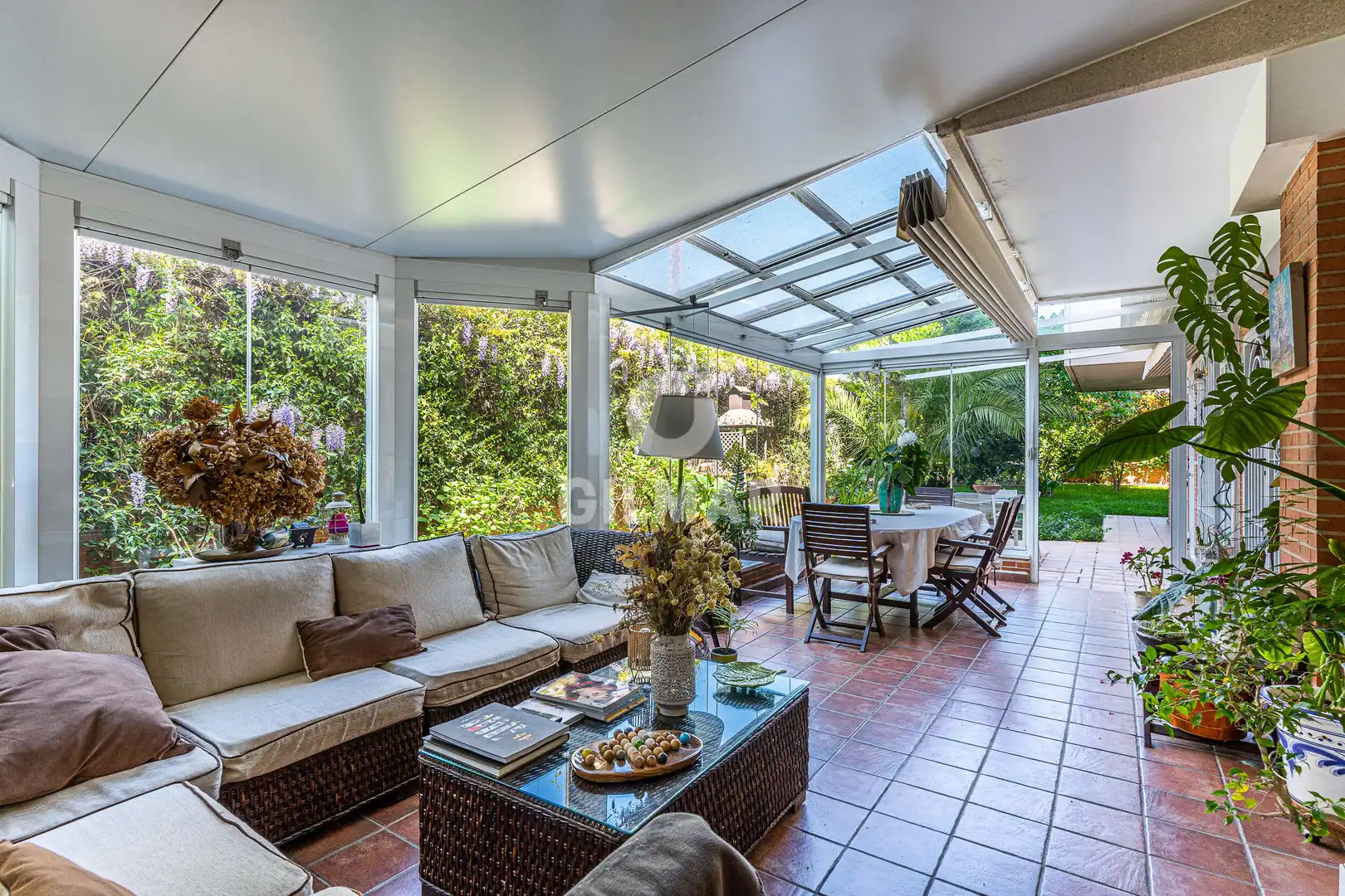 Terrassa de Planta baixa en venda en Pozuelo de Alarcón amb Calefacció, Jardí privat i Traster