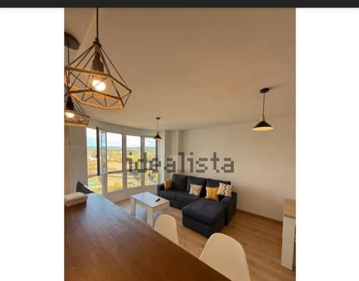 Vista exterior de Pis en venda en Monforte de Lemos amb Calefacció, Parquet i Traster