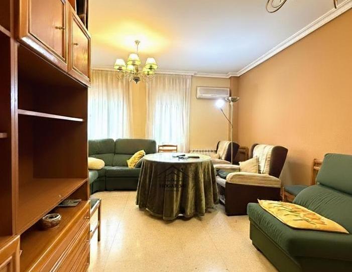 Foto 1 de Planta baixa en venda a La Roche Sur Yon, Nuevo Cáceres, Cáceres