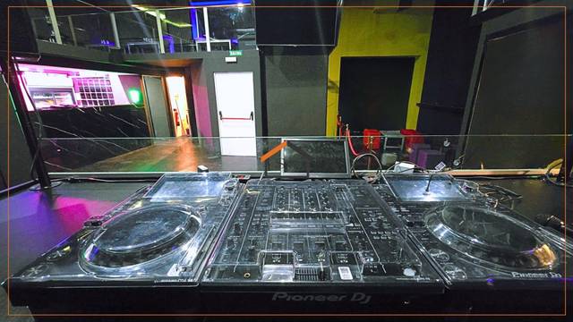 Local comercial en Alquiler en Paseo Paseo Imperial, 1 en Imperial