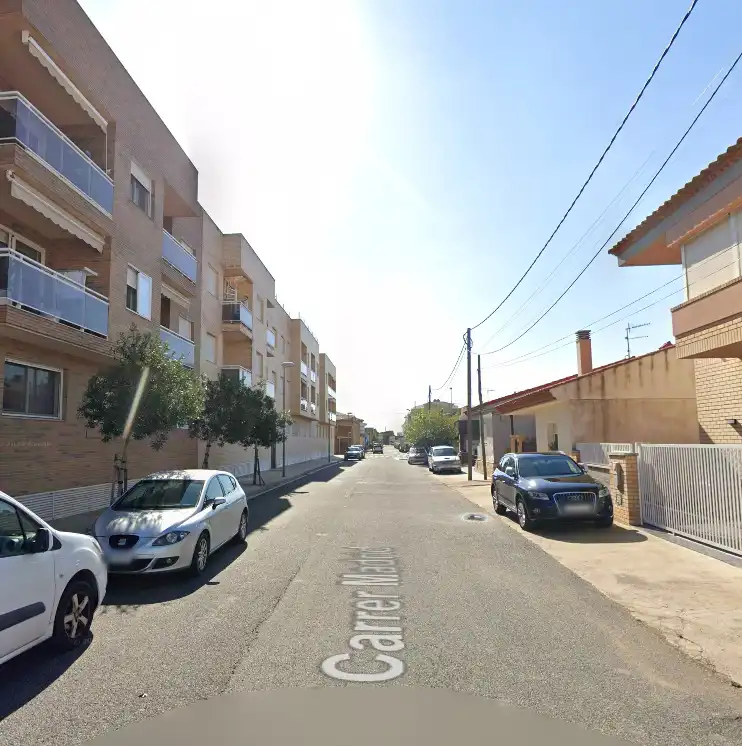 Vista exterior de Pis en venda en Deltebre