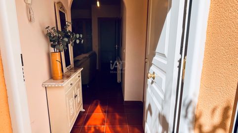 Foto 2 de Casa adosada en venta en Herradón de Pinares, Ávila