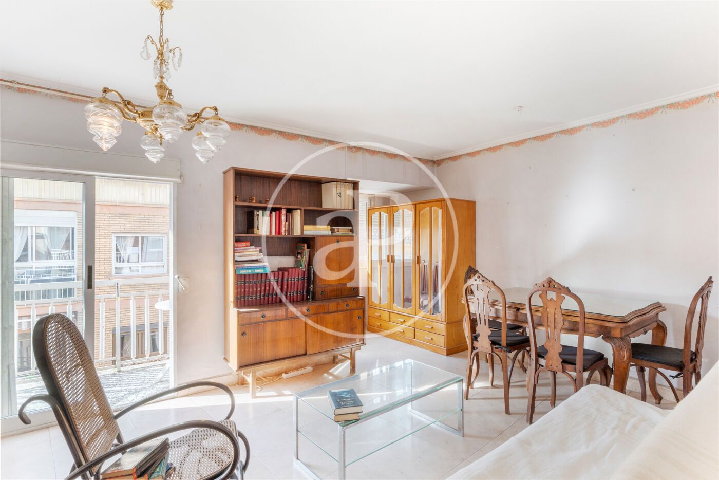 Sala d'estar de Pis en venda en  Valencia Capital amb Aire condicionat, Calefacció i Moblat