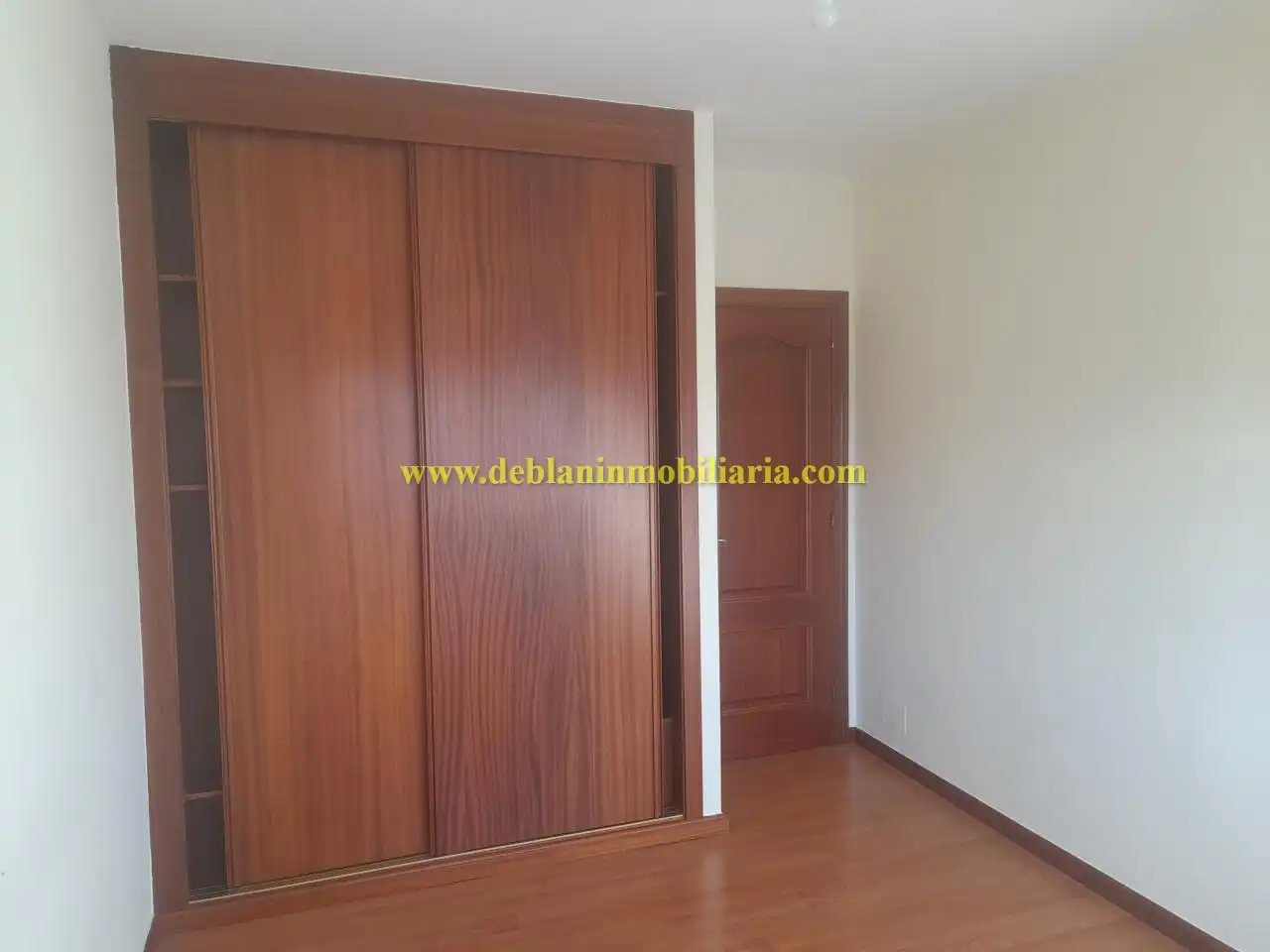 Bedroom of Flat for rent in Tui  with Heating