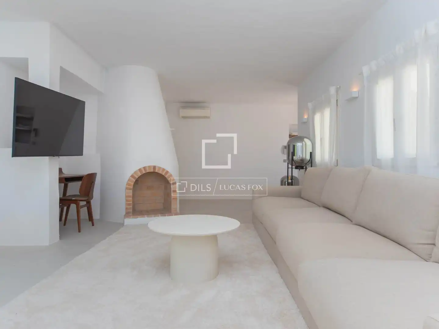 Sala de estar de Casa o chalet en venta en Sant Josep de sa Talaia con Aire acondicionado, Jardín privado y Terraza