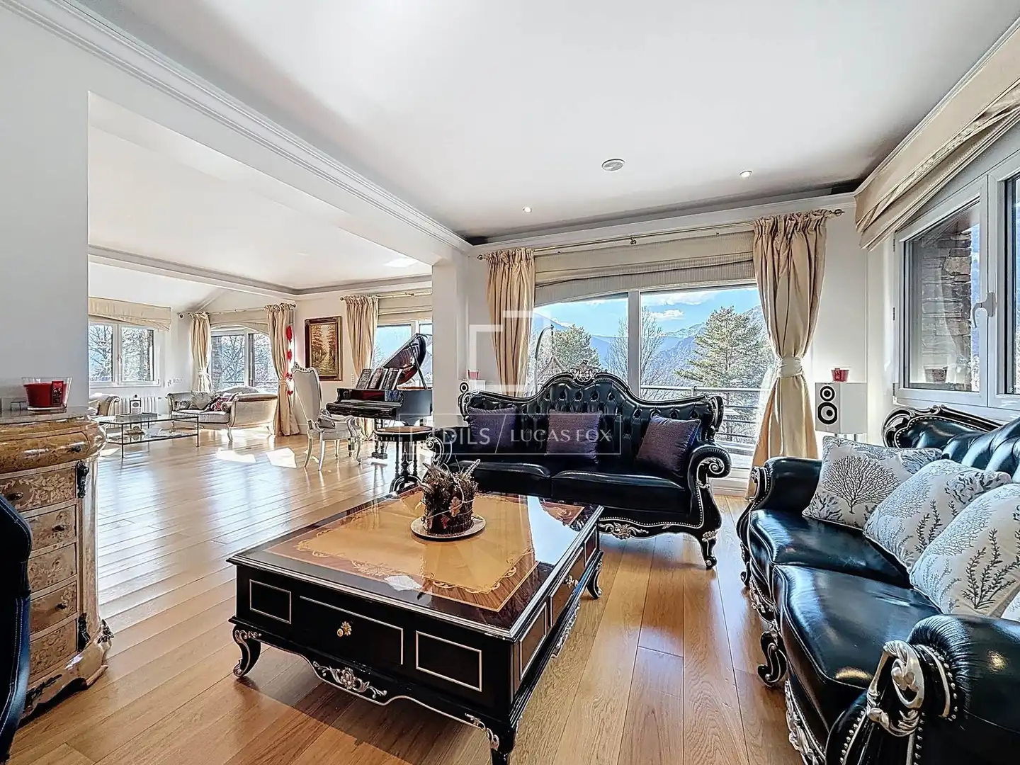 Sala de estar de Casa o chalet en venta en Escaldes – Engordany con Calefacción, Jardín privado y Parquet