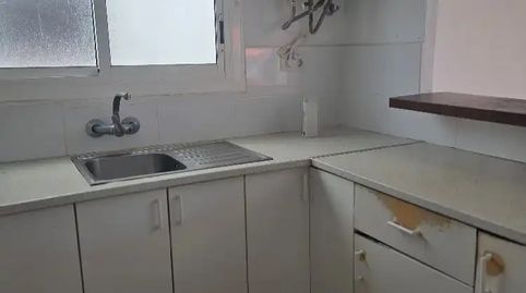 Foto 3 de Piso en venta en Passeig de la Marina, 292, Baixador, Castelldefels
