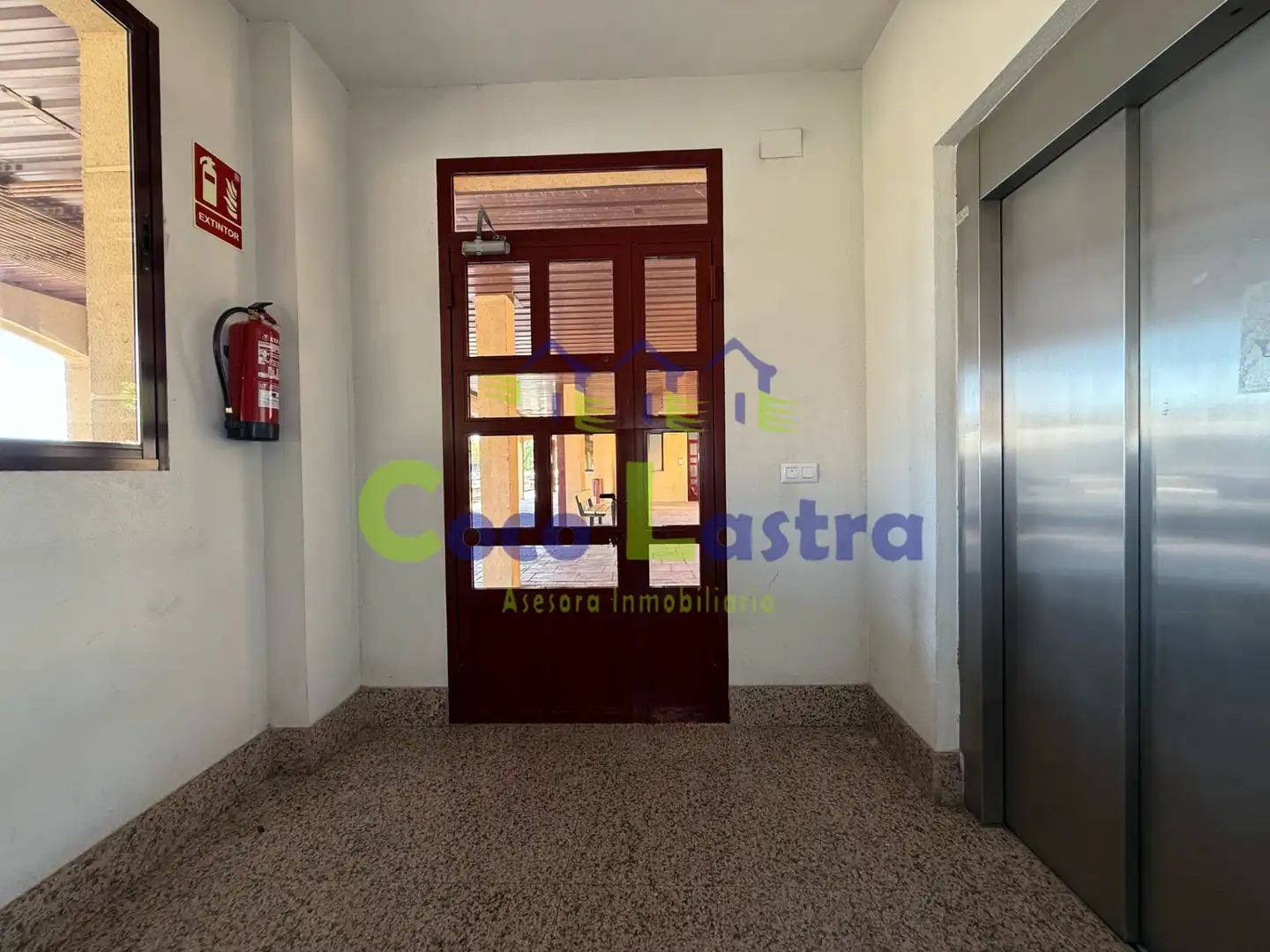 Piso en venta en Santa Marta de Tormes con Calefacción y Parquet