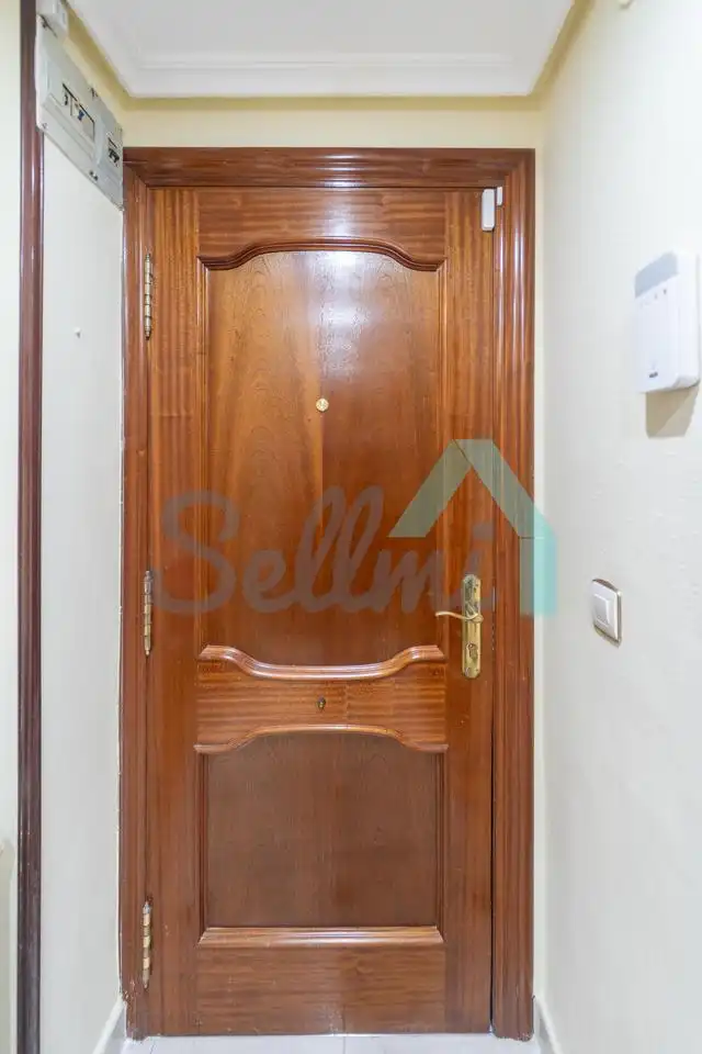 Planta baja en venta en Aller con Calefacción, Trastero y Amueblado