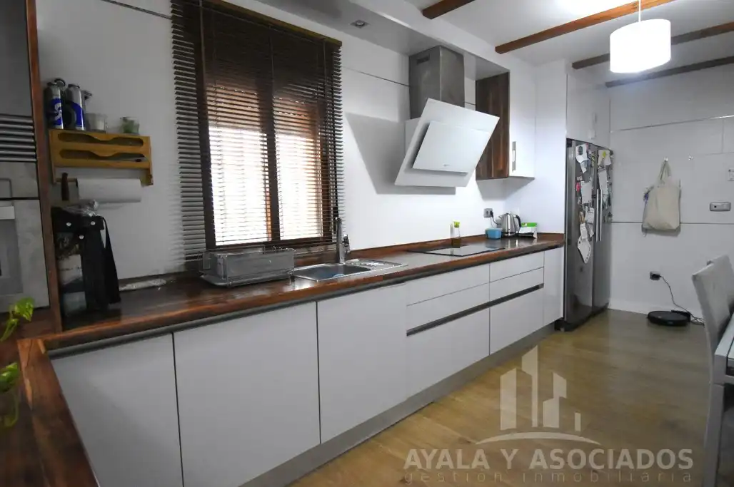Cuina de Casa o xalet en venda en Torre-Pacheco amb Aire condicionat, Calefacció i Jardí privat