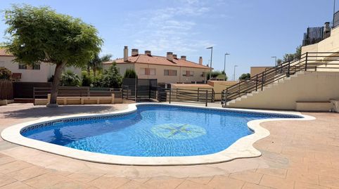 Foto 2 de Casa adosada en venta en Segur de Calafell, Calafell