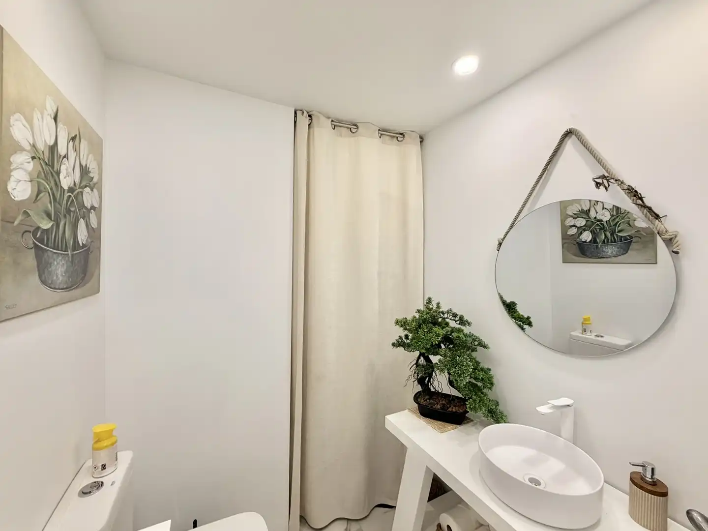 Baño de Dúplex en venta en Empuriabrava con Calefacción, Terraza y Horno