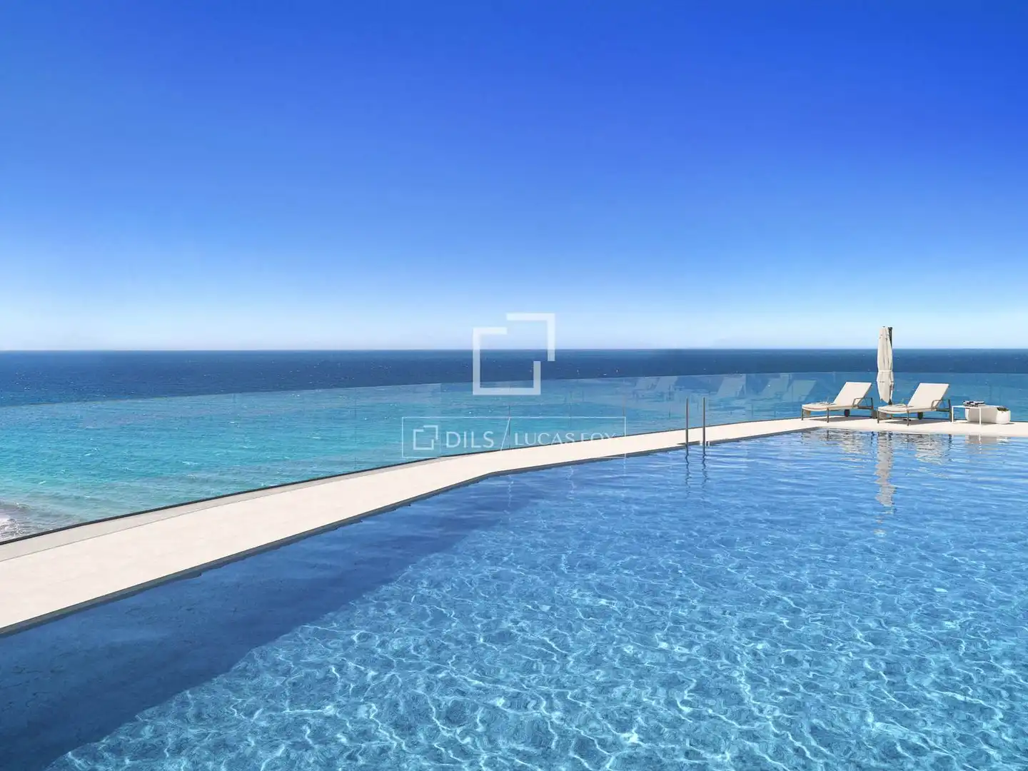 Chalet con piscina en venta en Lagos, imagen 3