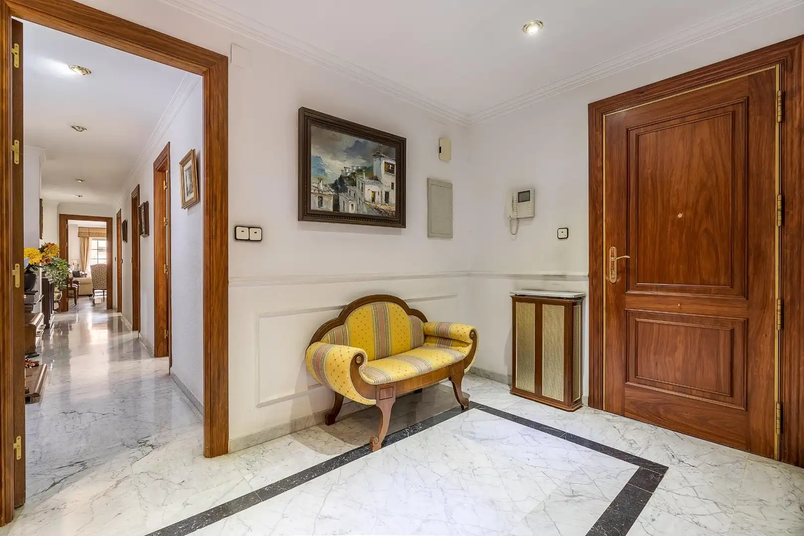 Wohnung zum Verkauf in Granada mit Klimaanlage und Heizung