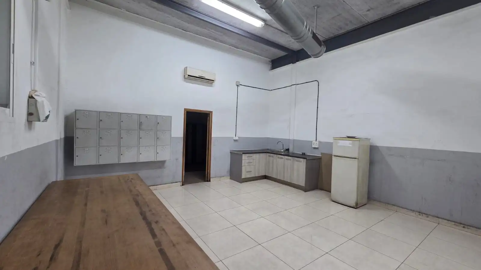 Industrial building for sale in Carretera País Vasc 12, imagen 12