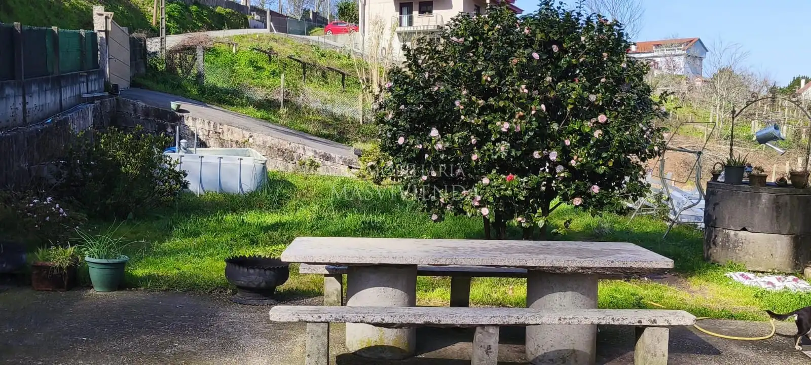 Detached homes for sale in Arrufana (Da)-Louredo, Mos