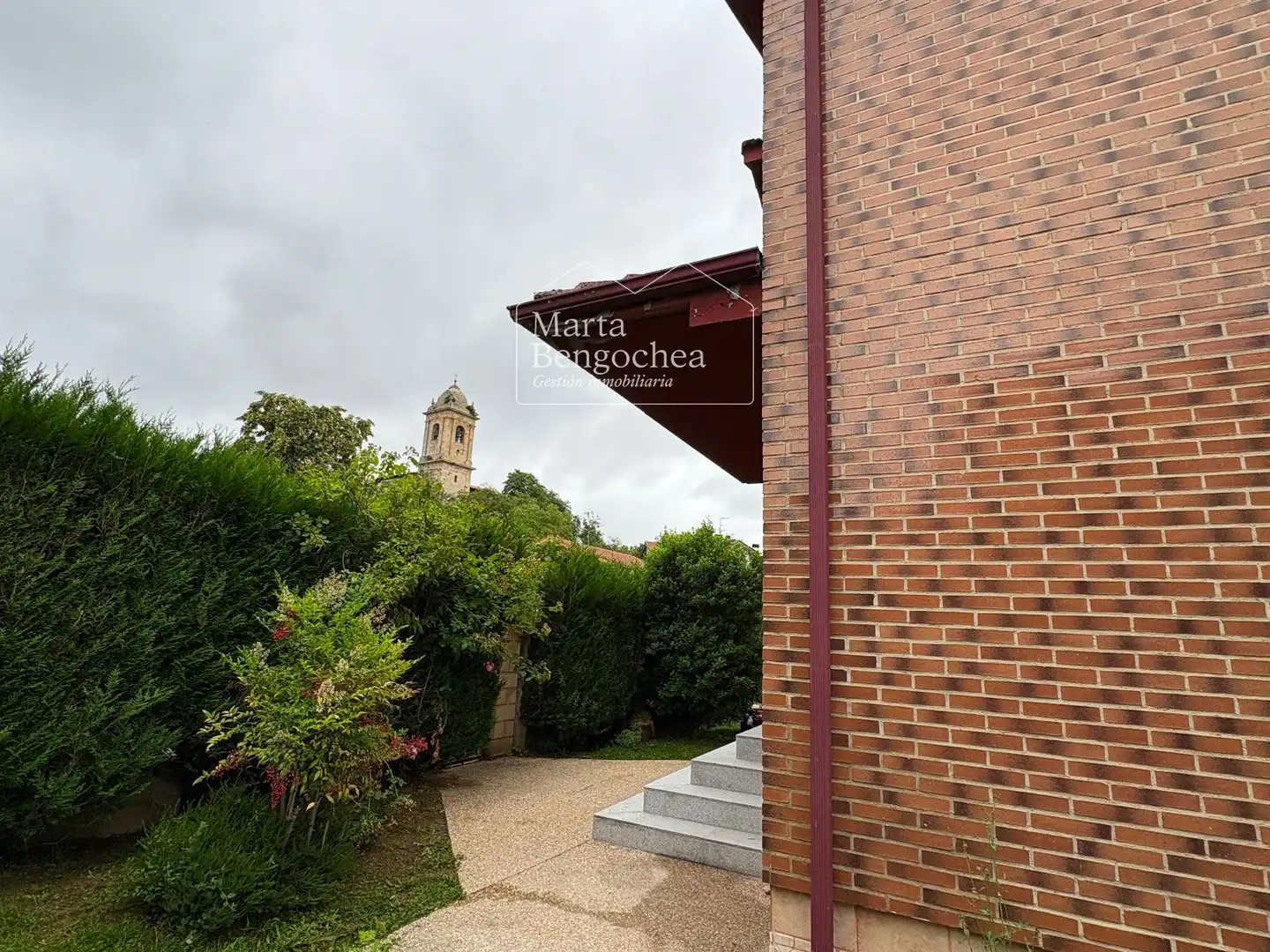 Garden of Houses for sale in Zigoitia  with Heating, Private garden and Swimming Pool
