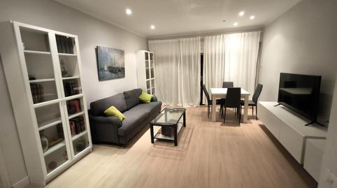 Foto 4 de Piso de alquiler en La Pineda, Barcelona