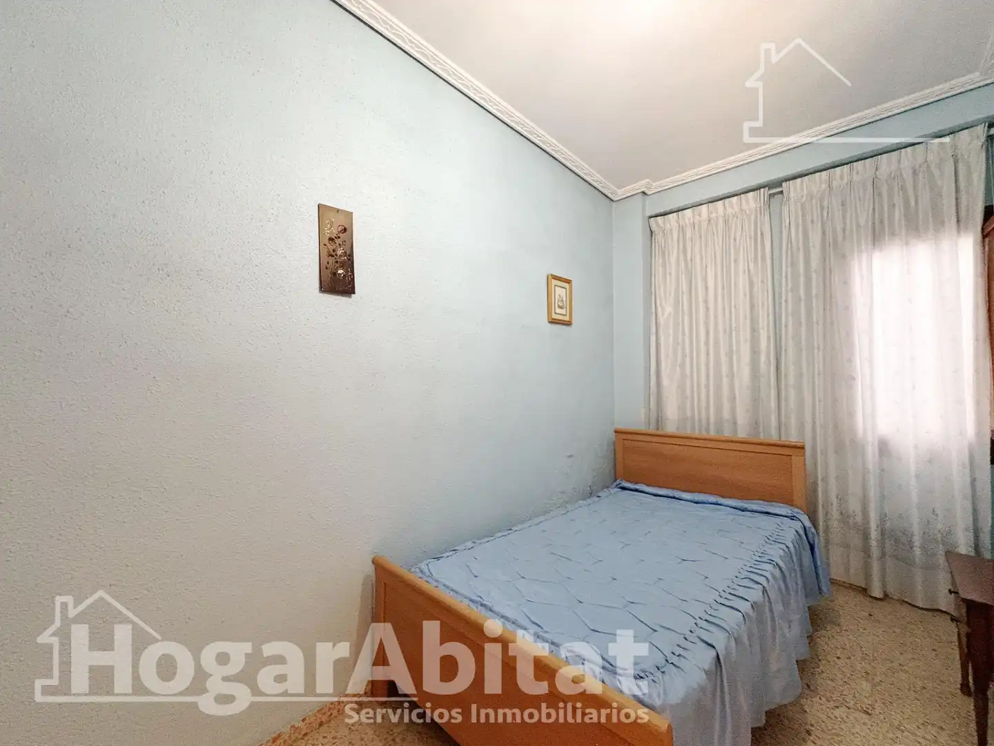 Habitación de Casa o chalet en venta en Tavernes de la Valldigna con Terraza, Trastero y Amueblado