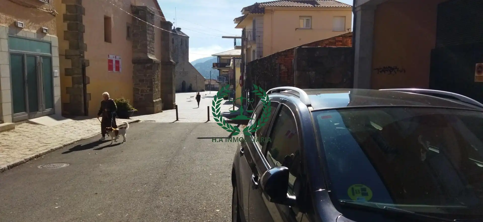 Parking of Commercial properties for sale in Bustarviejo