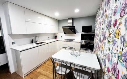 Kitchen of Flat for sale in Valdemoro  with Air Conditioner, Terrace and Balcony