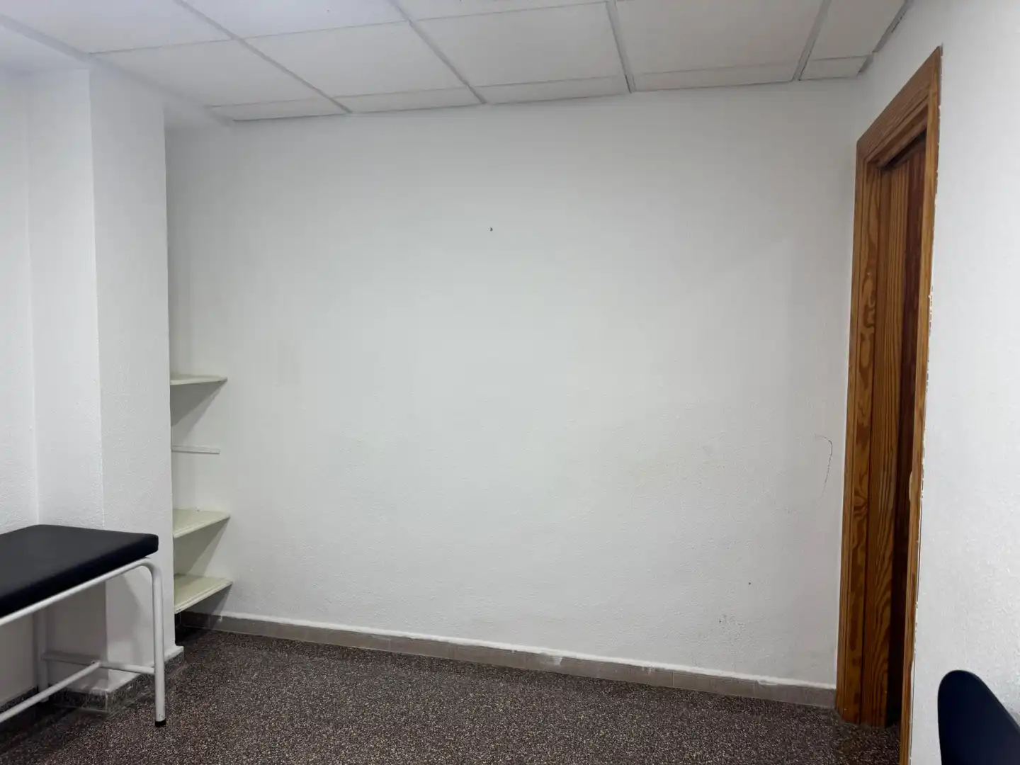 Office space with lift for sale in Carrer Poeta Miguel Hernandez 9, imagen 11