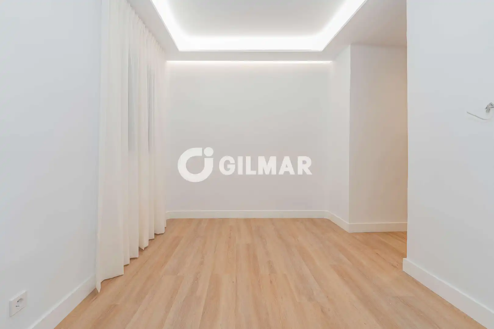 Habitación de Piso en venta en Madrid con Calefacción y Amueblado