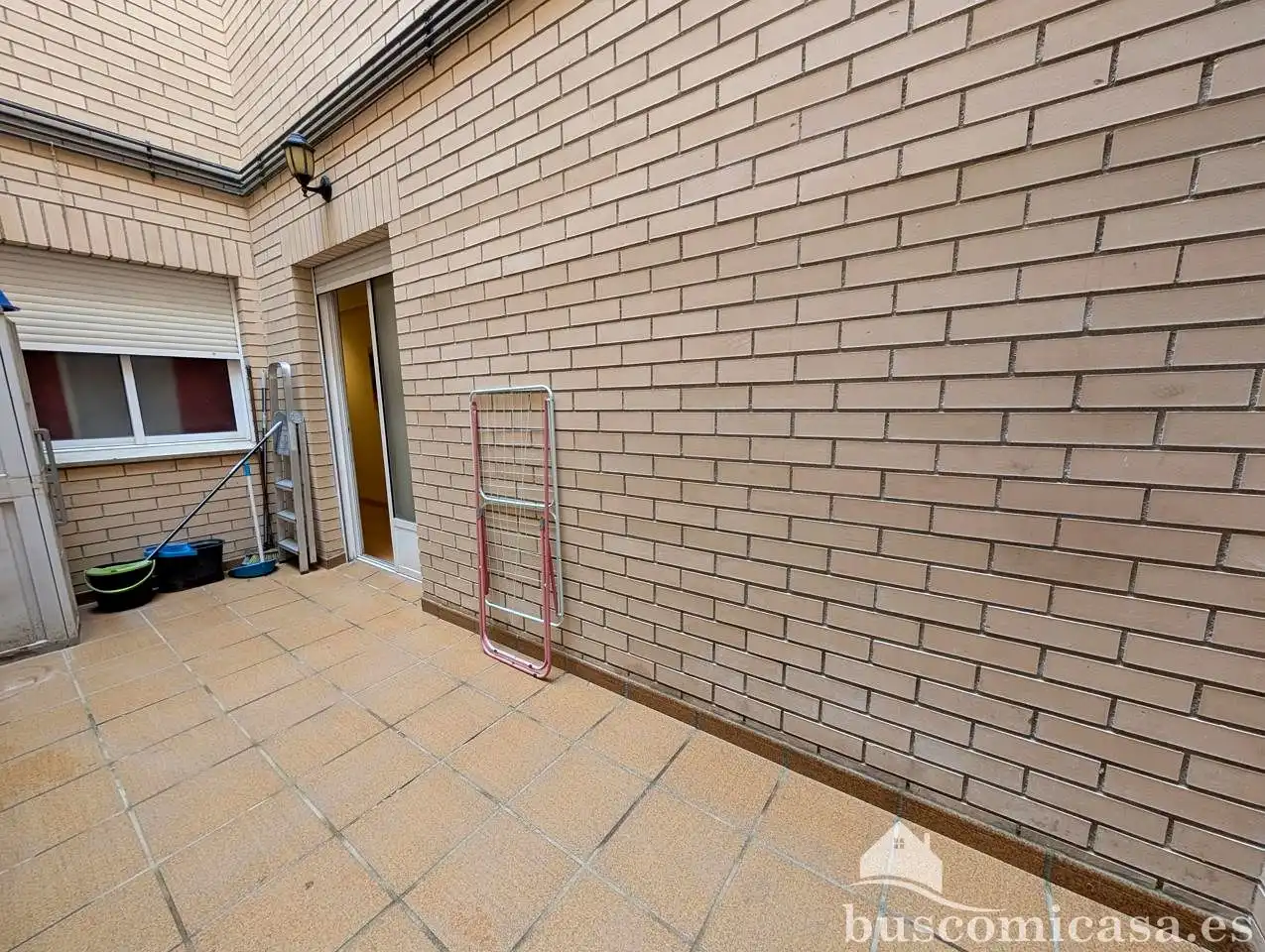 Terraza de Planta baja en venta en Linares con Aire acondicionado, Calefacción y Trastero
