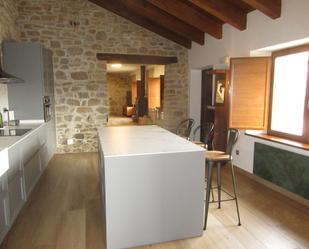 Cuina de Casa o xalet en venda en Castiello de Jaca amb Calefacció, Jardí privat i Terrassa