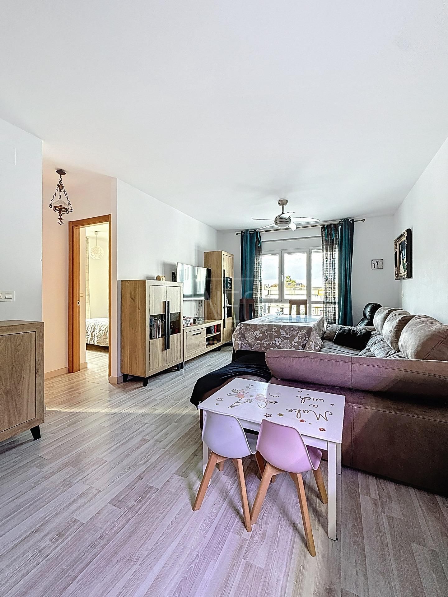 Habitación de Piso en venta en Armilla con Aire acondicionado y Piscina comunitaria