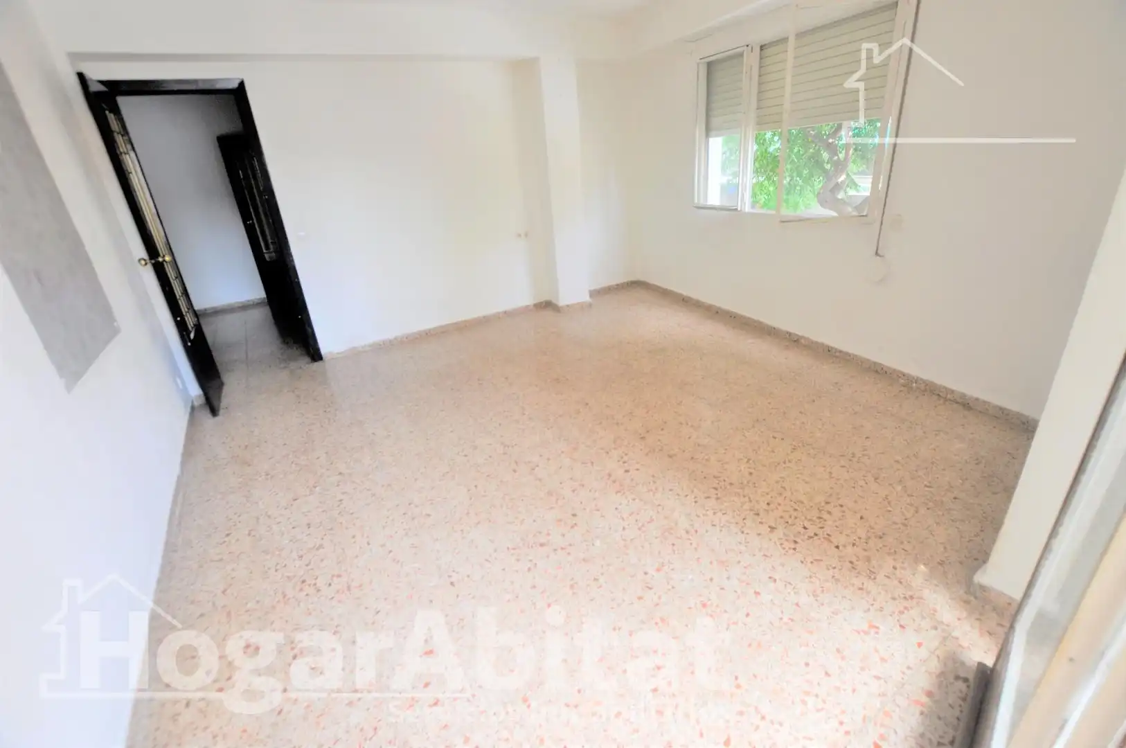 Bedroom of Flat for sale in Mislata  with Balcony