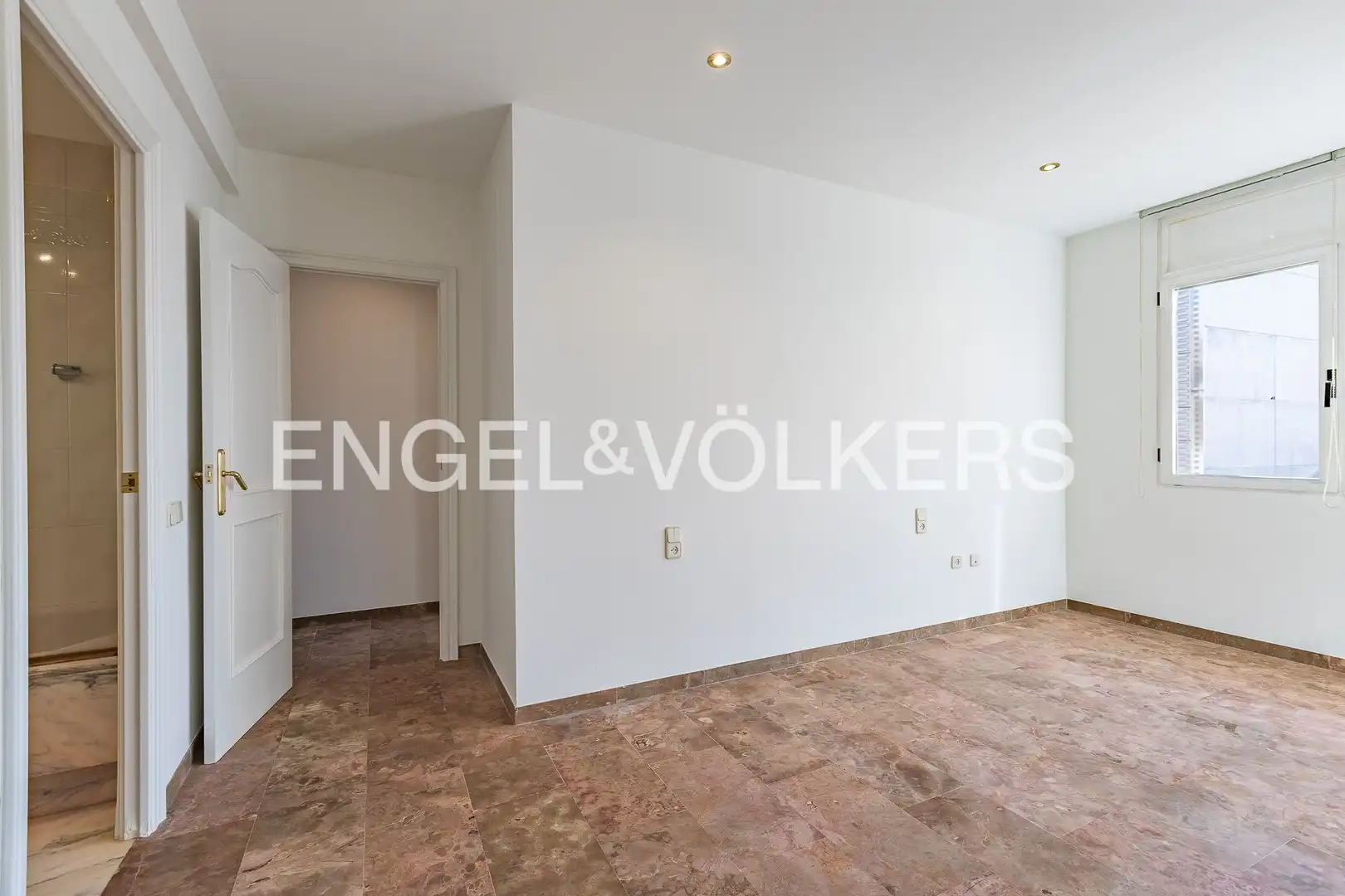 Dúplex en venta en Terrassa con Aire acondicionado, Calefacción y Terraza