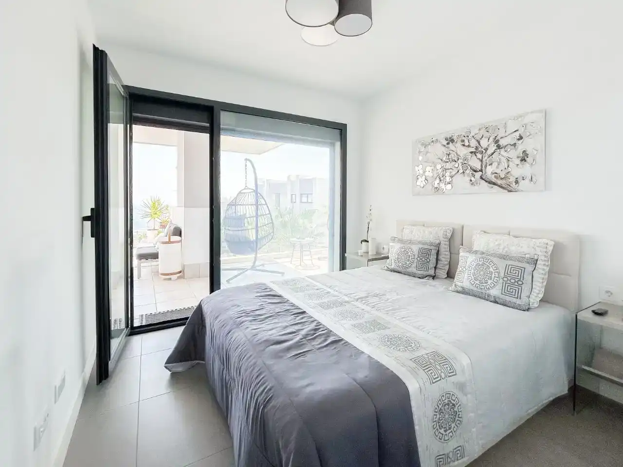 Habitación de Piso en venta en Manilva con Aire acondicionado, Terraza y Piscina