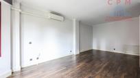 Bedroom of Flat to rent in  Madrid Capital  with Air Conditioner, Heating and Parquet flooring
