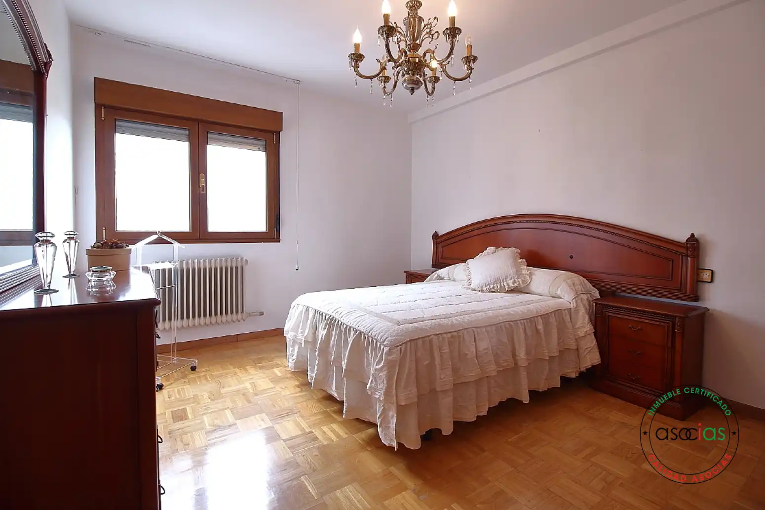 Habitación de Piso en venta en Gijón  con Calefacción y Parquet