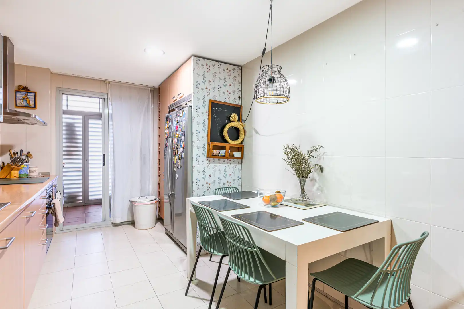 Cocina de Piso en venta en Las Rozas de Madrid con Aire acondicionado, Calefacción y Jardín privado