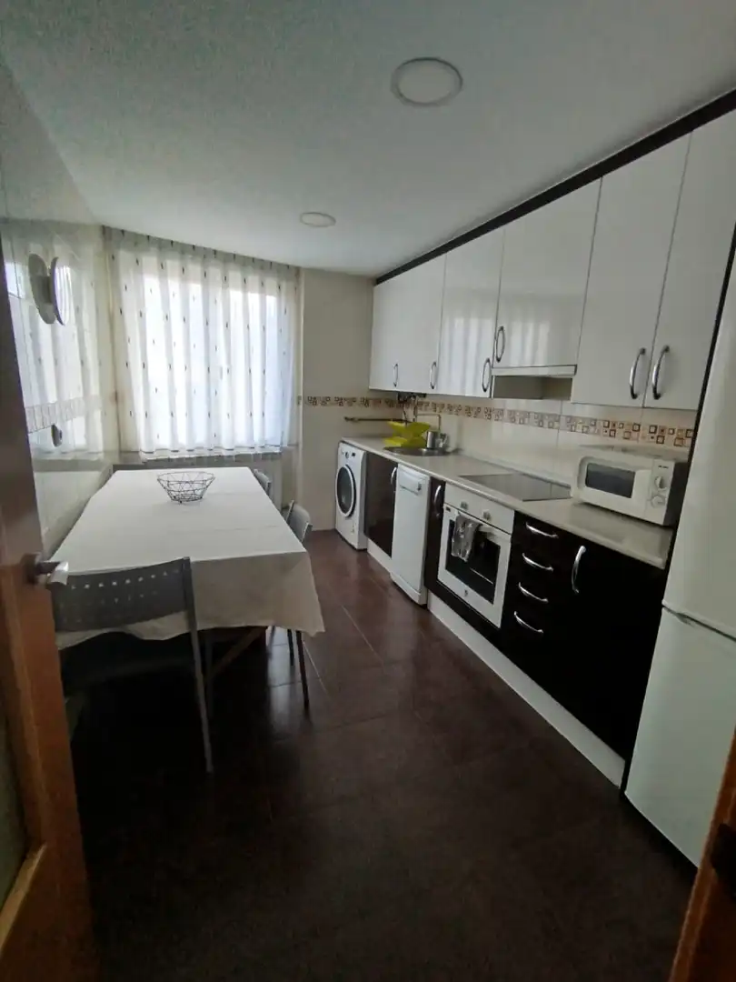 Kitchen of Flat for rent in Becerril de Campos  with Heating