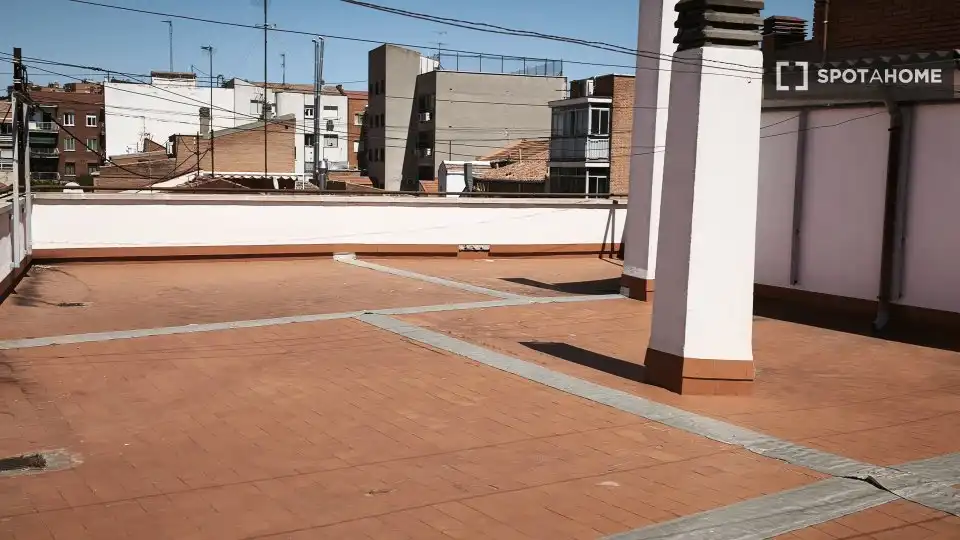 Terraza de Piso de alquiler en Madrid con Aire acondicionado, Calefacción y Amueblado