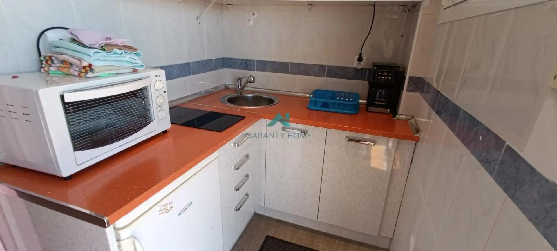 Kitchen of Study for rent in Laredo  with Private garden and Furnished