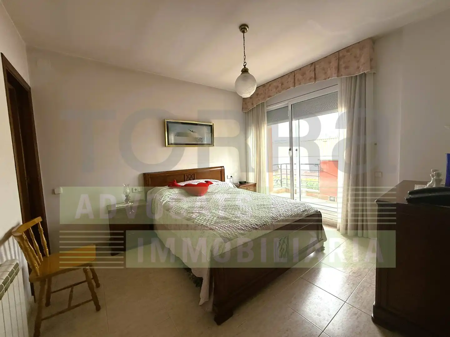 Casa pareada con terraza en venta en Carrer de Josep Tarradellas, imagen 26