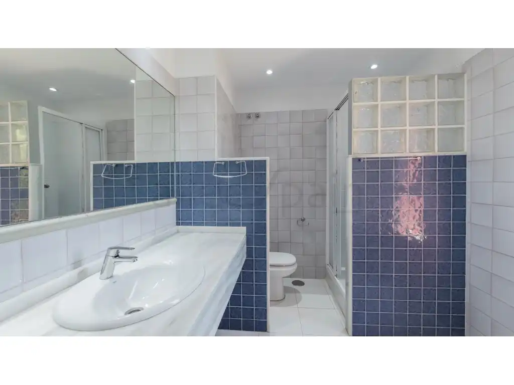 Badezimmer von Einfamilien-Reihenhaus zur Miete in Benalmádena